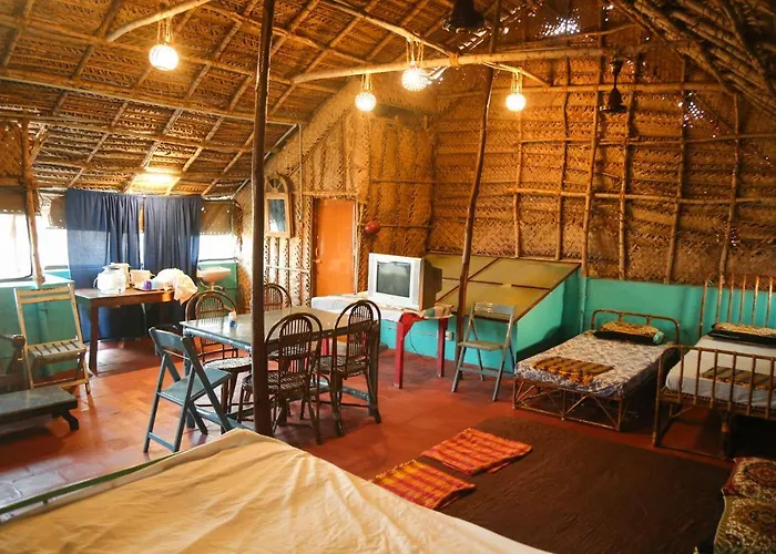 Valentine Hostel & Guest House Pondicherry